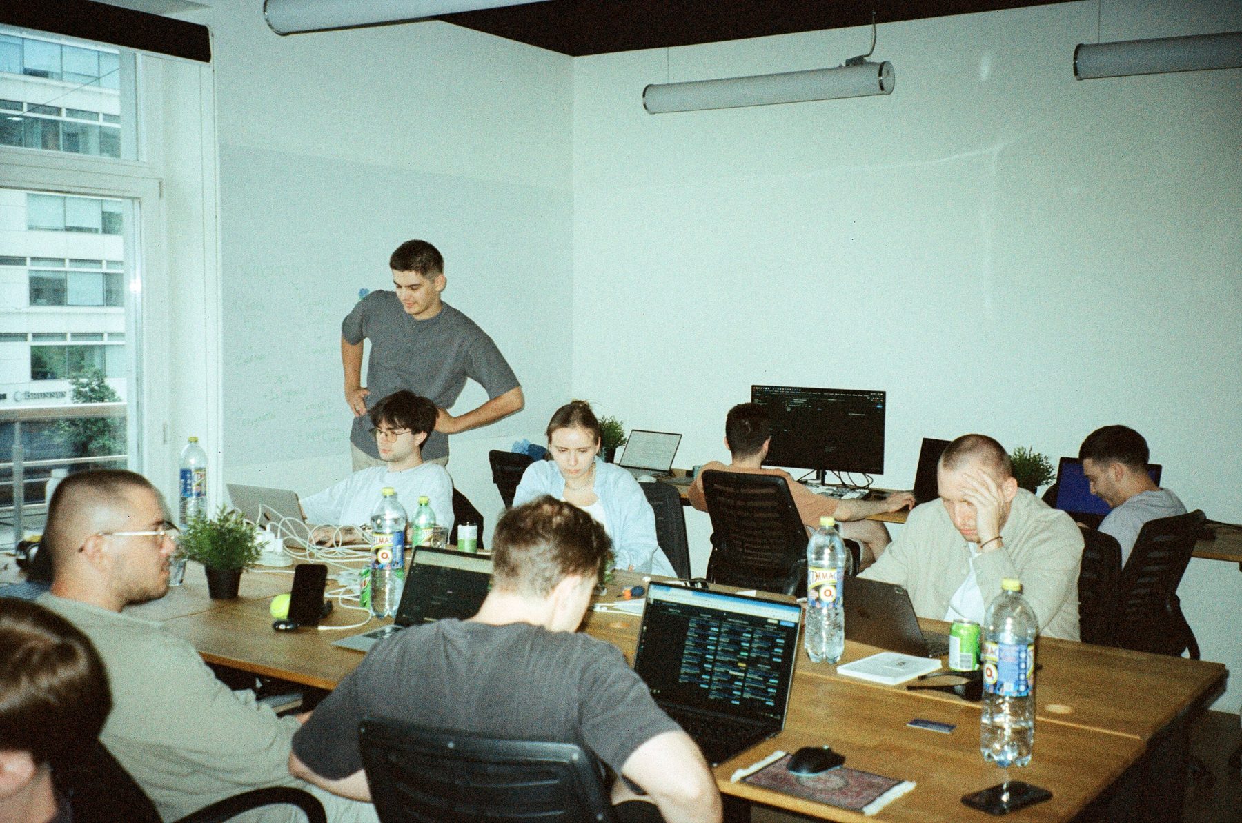 Команда mymeet.ai за работой